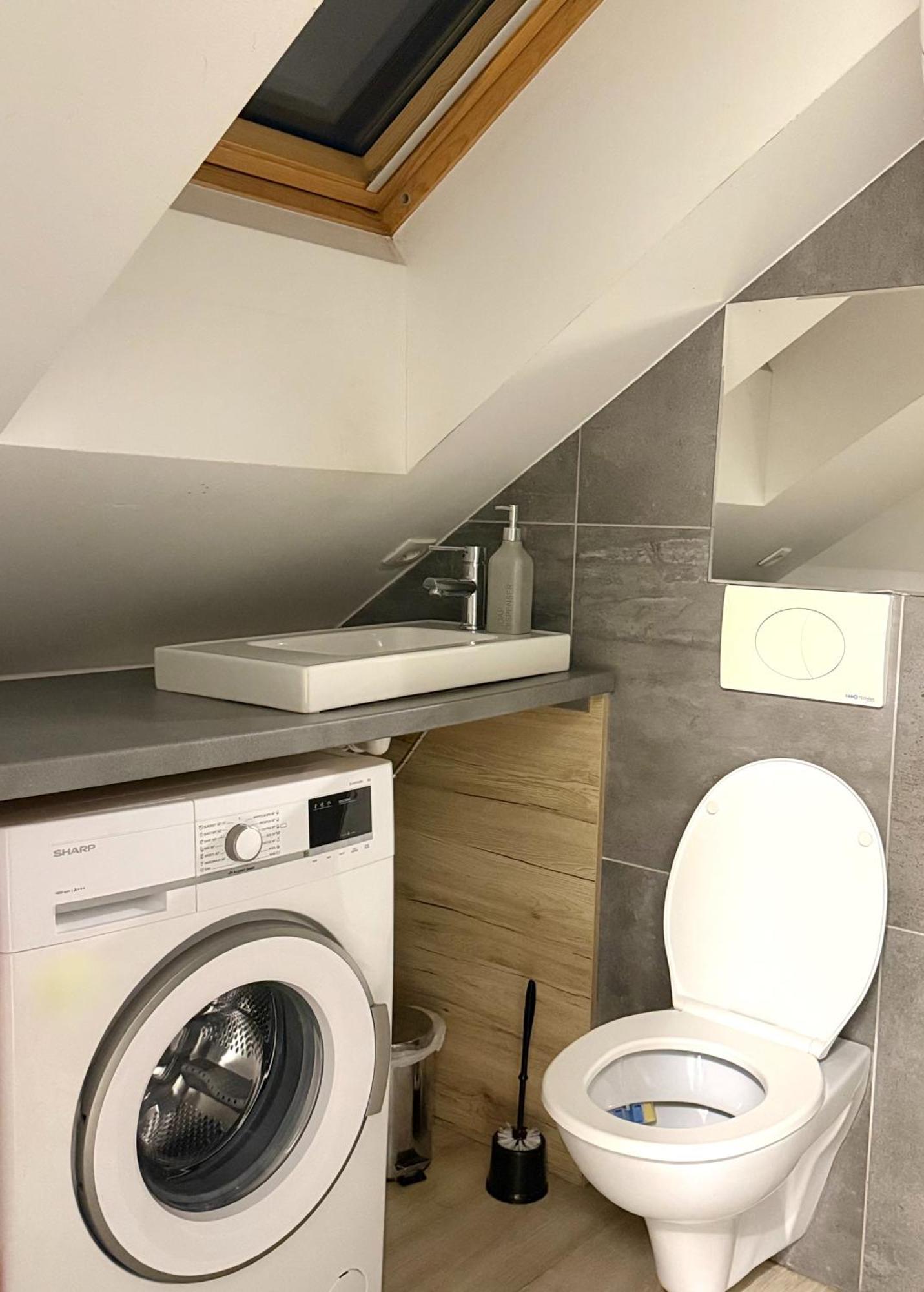 Khan Apartments 卢布尔雅那 外观 照片